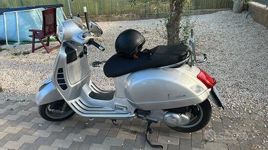 Vespa 125 gts