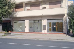 Ampio fondo commerciale, in posizione centrale