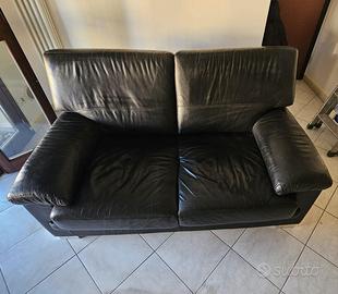 Divano in pelle 