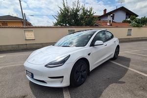 Tesla model 3 in Garanzia come nuova 