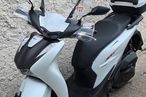 Honda SH 150 - 2025 Garanzia Ufficiale Honda 6 ann