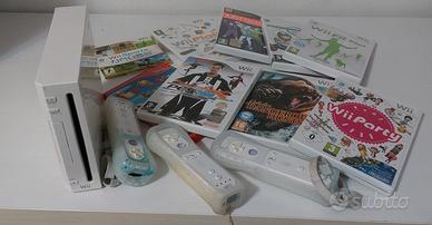 console wii +3 controller +giochi