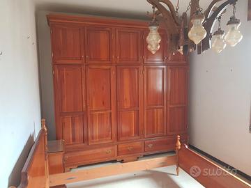 Camera in legno massello