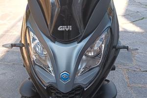 Piaggio MP3 300 hpe 6 mesi di garanzia