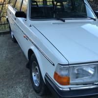 Volvo 240 - 1985