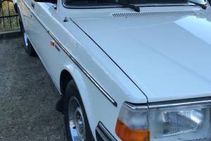 Volvo 240 - 1985