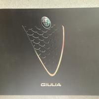 BROCHURE ALFA ROMEO GIULIA