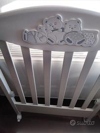 lettino con cassetto bianco 