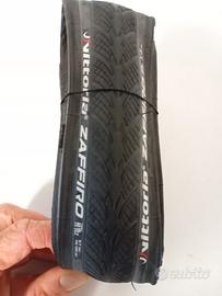 Copertoncino Vittoria modello Zaffiro 