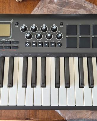M-Audio Axiom 25