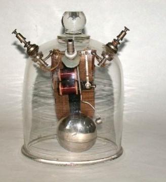 Bell jar (campana di vetro per vuoto) XX secolo