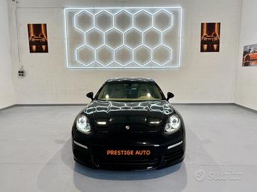 Porsche Panamera 3.0 Diesel 300CV - Full Optional