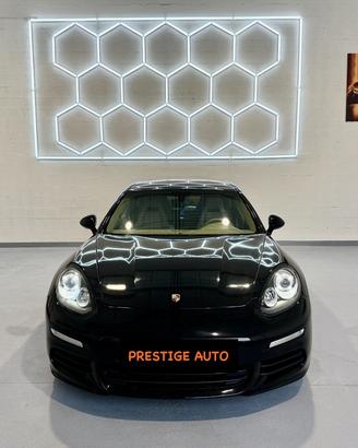 Porsche Panamera 3.0 Diesel 300CV - Full Optional