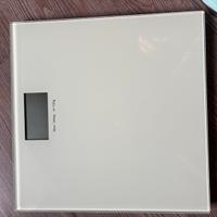 Bilancia pesa persone a batterie