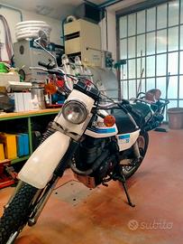 Suzuki DR 400 S