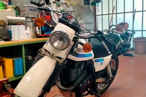 Suzuki DR 400 S