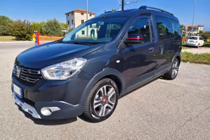 Dacia Dokker con sedile uscente per disabili