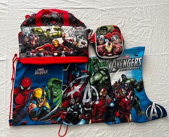 Set Avengers: borsone, borsello, sacche, calza
