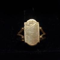 Anello antico in oro 