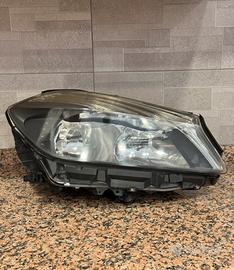 faro anteriore dx Mercedes classe A W176 originale