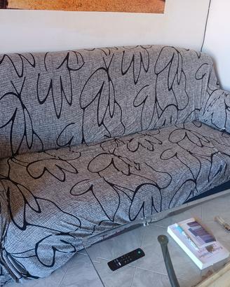 divano letto matrimoniale 