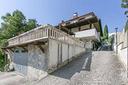 villa-di-275-m²-con-piu-di-5-locali-e-box-auto-dop