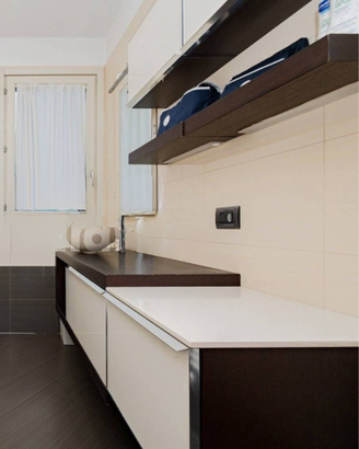 Mobile bagno moderno completo con lavabo+specchio