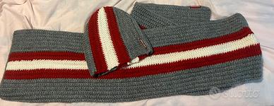 Sciarpa e cappello DSQUARED2