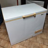 Congelatore a pozzeto Wega White - 279l