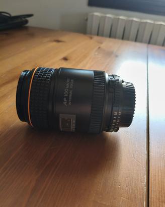 Tokina AT-X AF 100mm f/2.8 Macro