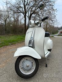 Vespa 50