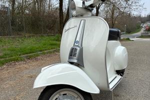 Vespa 50