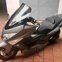 Yamaha Tmax 500