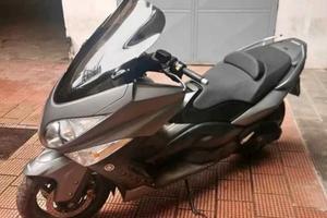Yamaha Tmax 500