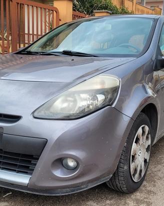 RENAULT Clio 1.2 GPL 75 CV *Neopatentati