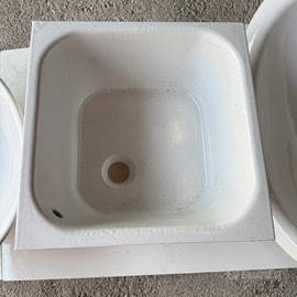Lavandino in Ceramica