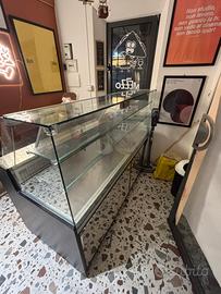 Vetrina Frigomeccanica, con motore remote.