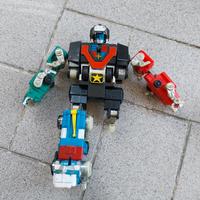 VOLTRON ROBOT ANNI 80