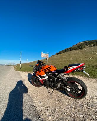 Honda cbr 600 rr