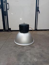 4 Lampade per capannone