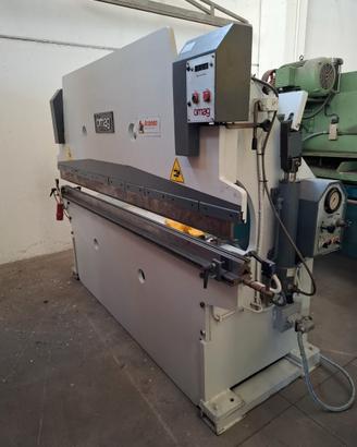 Pressa piegatrice Omag 30-2550 mm