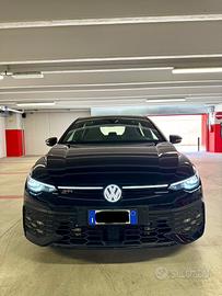Volkwagen GOLF 8.5 GTI - 2.0 265 cv DSG