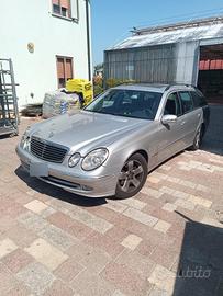 Mercedes E 270