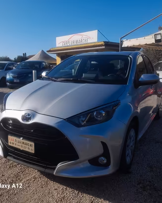 Toyota Yaris 1.5 Hybrid 5 porte Lounge