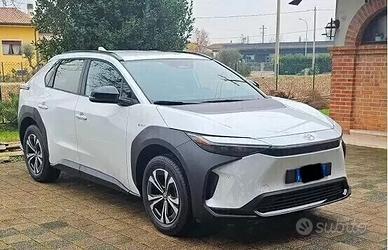 Ricambi per TOYOTA BZ4X 2022 2023 DISPONIAMO DI RI