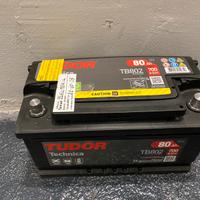 Batteria auto Tudor 80 Ah 700 A