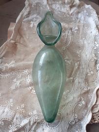 Urinatoio da letto femminile antico in vetro soffi