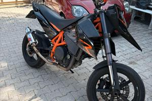KTM 690 SMR