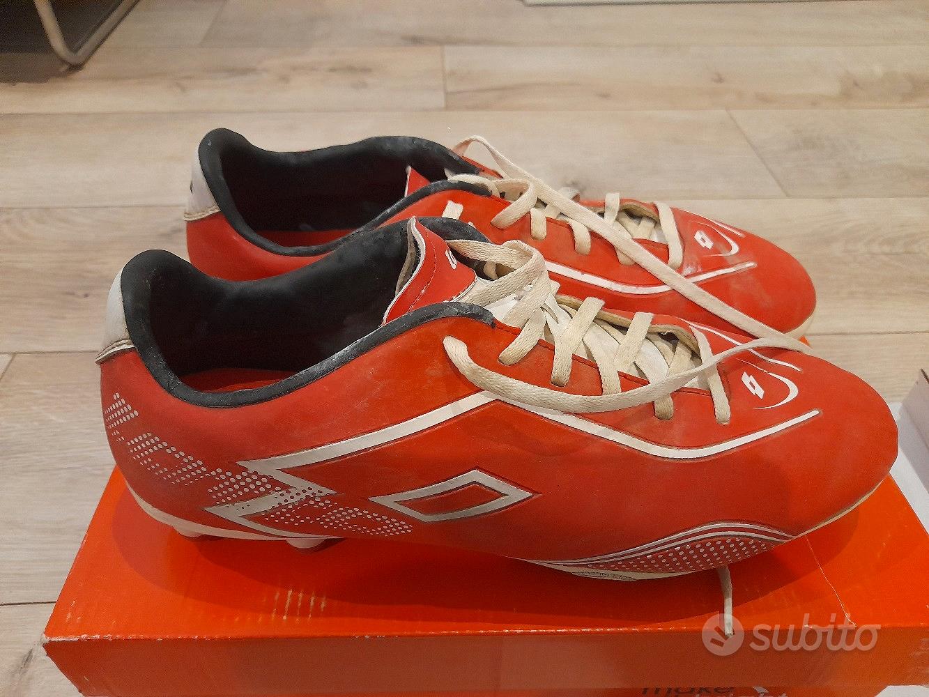 Scarpe calcio Lotto zhero grav 42.5 rosse Abbigliamento e Accessori In vendita a Firenze