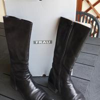 Stivali FRAU in pelle nera n. 40
